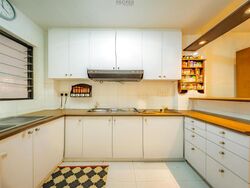 Jalan Bahasa (D11), Terrace #498296121